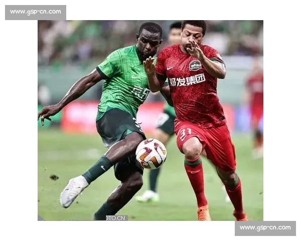 北京国安主场迎战河南建业中超焦点之夜攻防对决引爆京城球迷热情