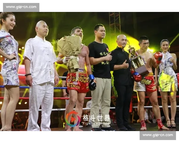 希腊小光头正面硬刚一龙擂台对决引爆武林热议背后真相全面解析