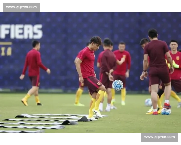 从录像复盘国足对阵卡塔尔的攻防细节与关键转折全解析深度观察报告