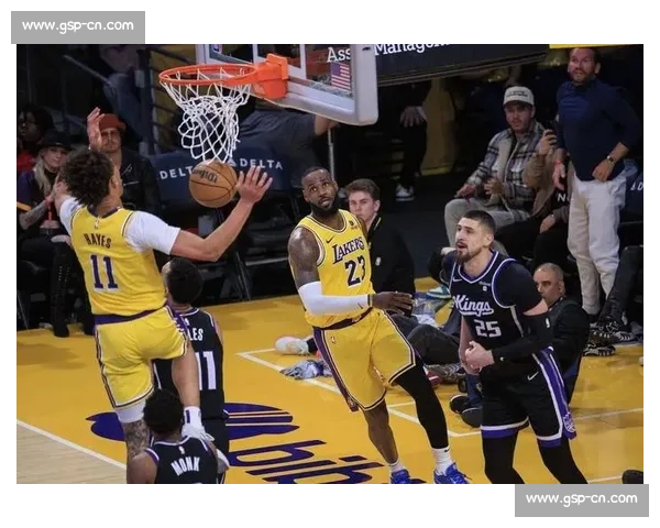 NBA湖人对阵热火G4直播焦点 詹眉领衔冲击关键一战全程高能解读