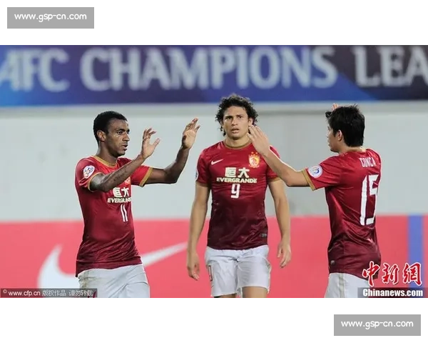 恒大对阵柏太阳神比赛集锦攻防对决精彩瞬间回顾全场高光进球与关键时刻